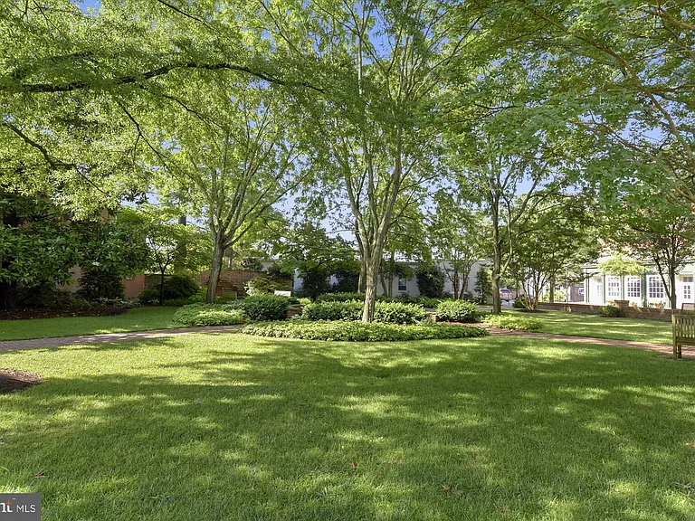 29780 Captain Adamouski St — Photo 36