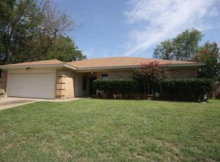 7537 Janetta Dr, North Richland Hills, TX 76180