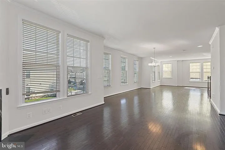 23595 Kingsdale Ter — Photo 12