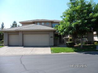 4936 Golf Course Cir, Elk Grove, CA 95758