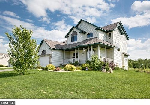1st image of 21017 Meadowbrook Cir N