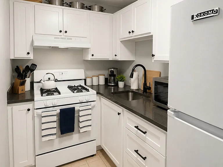 9 Kenmar Dr #13 — Photo 10