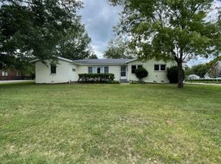 2205 E Broadway Ave, Maryville, TN 37804