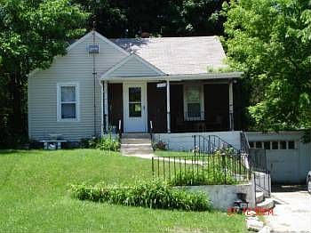 1st image of 912 N Day Ave