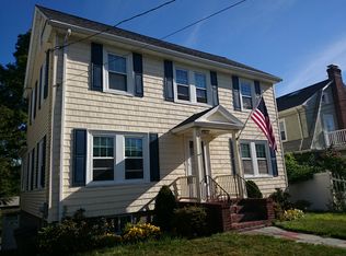 337 Weld St, West Roxbury, MA 02132