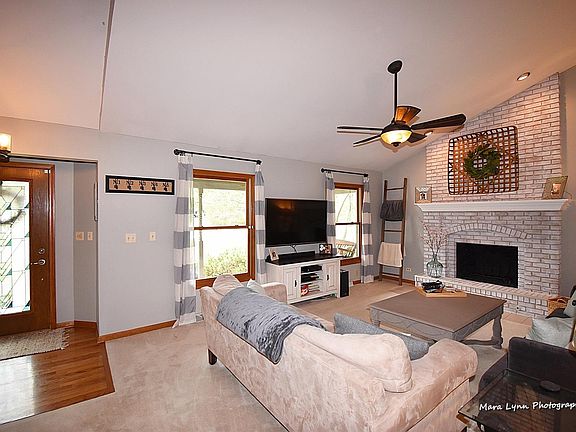 5th image of 8S885 Oaken Dr