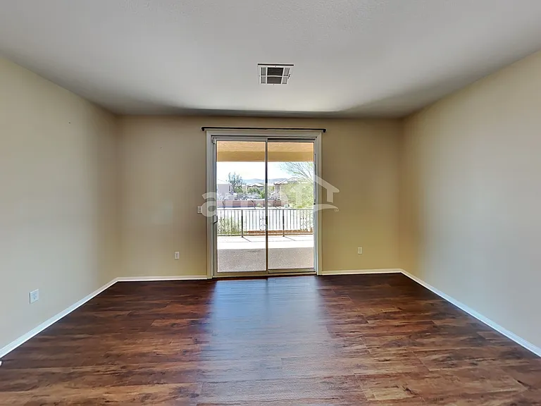 7585 Engleberg Ave — Photo 14