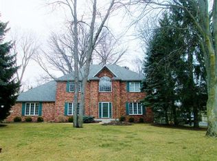 4648 Cinnamon Ln, Sylvania, OH 43560