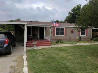 202 Lazy Springs Dr, Red Oak, TX 75154