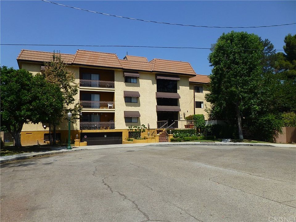 1st image of 645 Balboa Ave APT 1