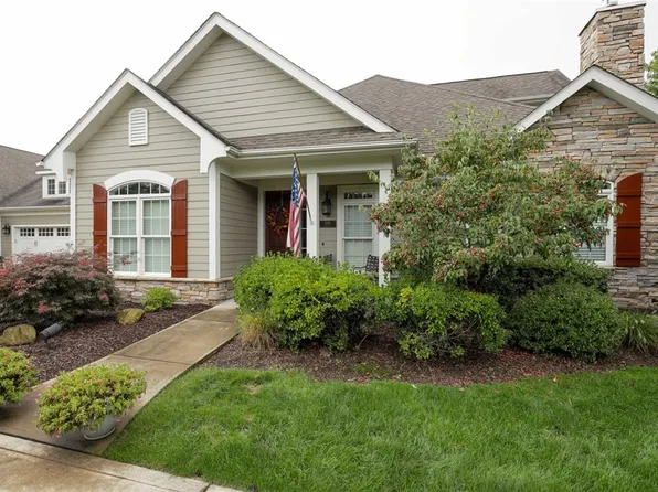 2011-2 Deacon Dr, Latrobe, PA 15650