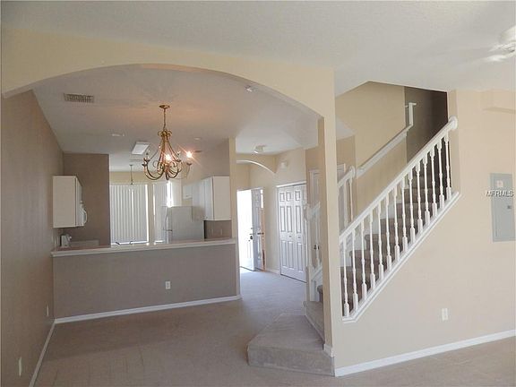4th image of 4710 Hemingway House St