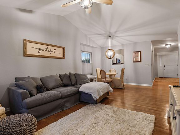 5th image of 711 W Marrew Pl