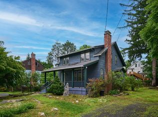 9 McClure St, Amherst, MA 01002