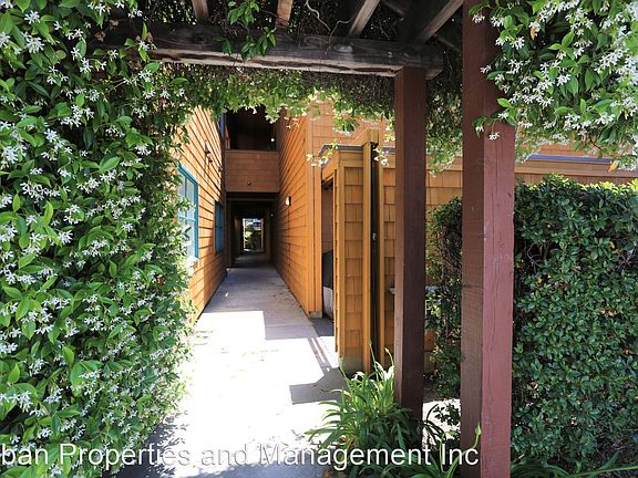 2nd image of 631 Waltermire St #3