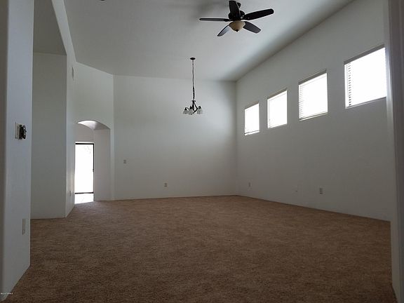 2nd image of 10470 E Saucito Canyon Pl