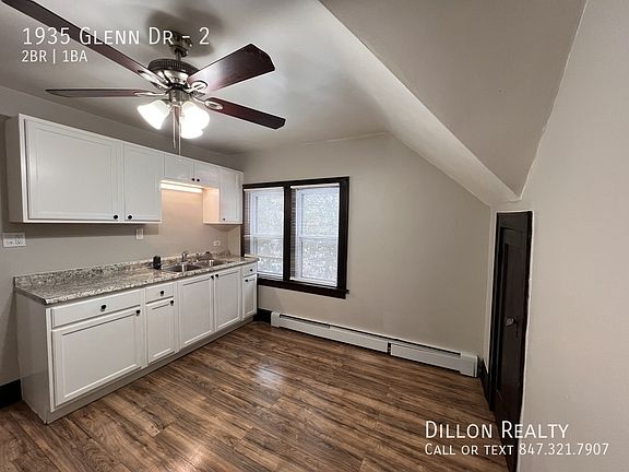 2nd image of 1935 Glenn Dr #2