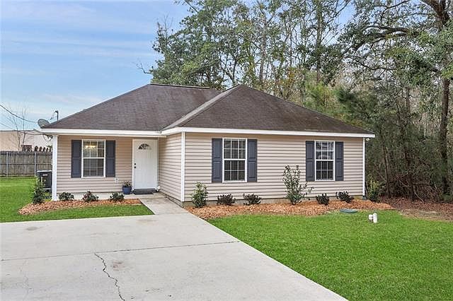 1st image of 1725 Fairview Dr
