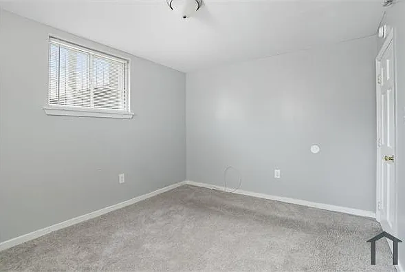 1806 W Champlost St #304 — Photo 18