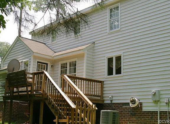2nd image of 5701 Lake West Ter