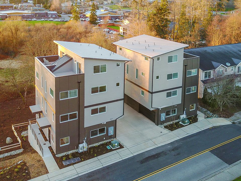 1st image of 1846 127th Ave NE #B2