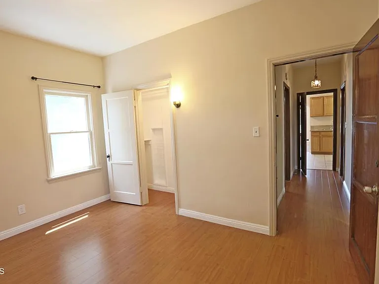 126 S Olive Ave #D — Photo 12