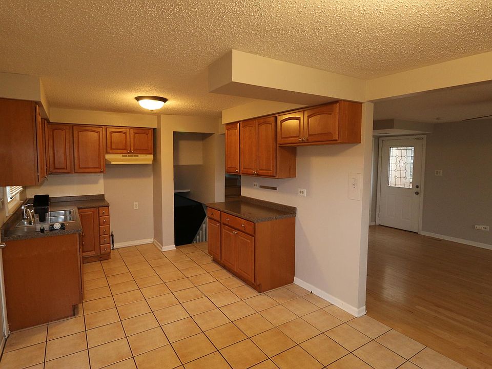 1st image of 13022 S Burley Ave