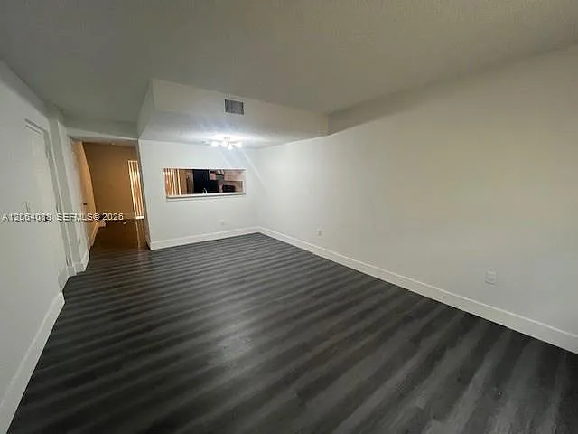 Waterview Condo — Photo 4