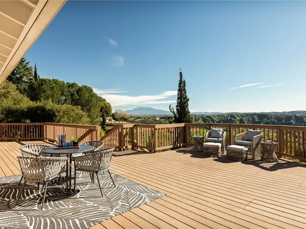 13049 Burns Ln, Redlands, CA 92373