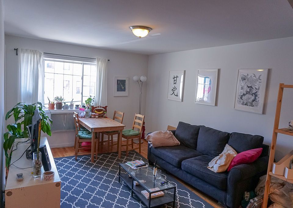 1st image of 324 Throop Ave APT 2