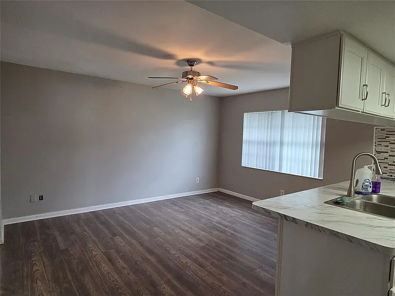 7005 Pin Cherry Ln — Photo 4