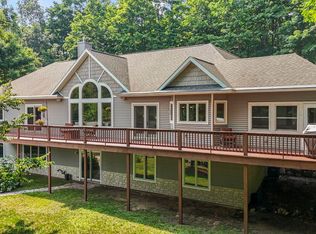 4955 Truax Lake Rd, Williamsburg, MI 49690