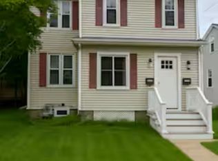 10 Cranch St, Quincy, MA 02169