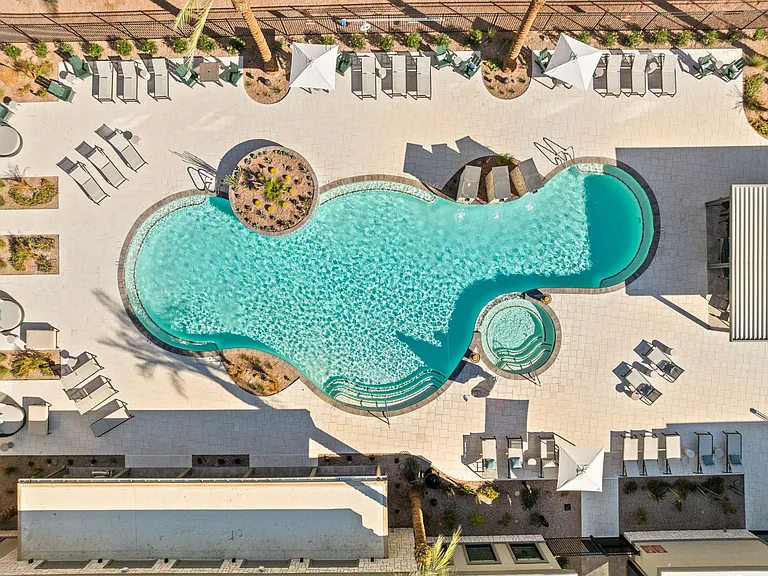 The Maddox Luxury Apartments — Photo 96