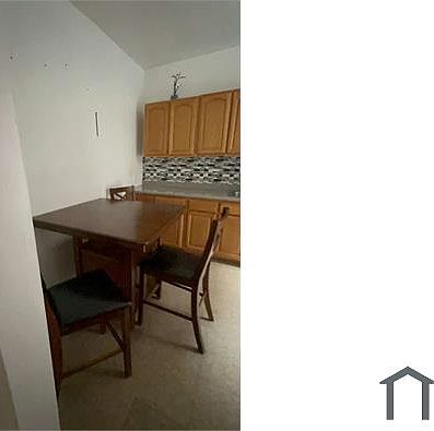 3rd image of 2851 Valentine Ave #B23
