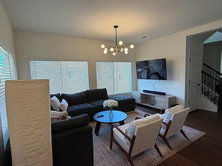 10173 Worchester St — Photo 6