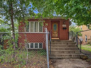 13439 S Brandon Ave, Chicago, IL 60633