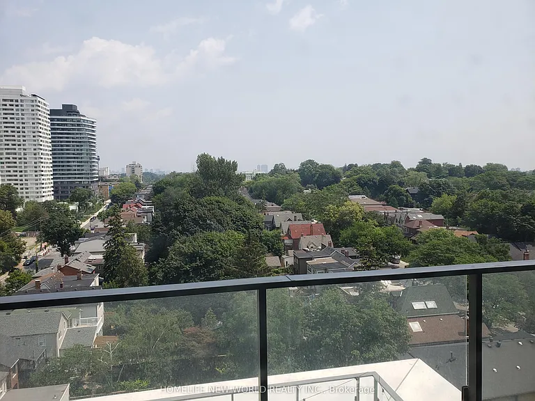 5 Soudan Ave #1104 — Photo 14