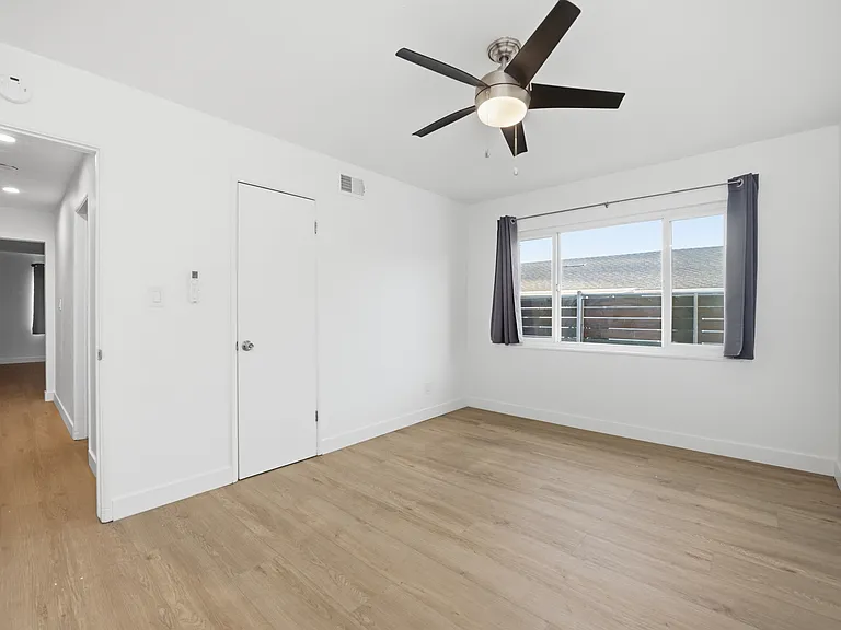 740 Cotton St — Photo 14