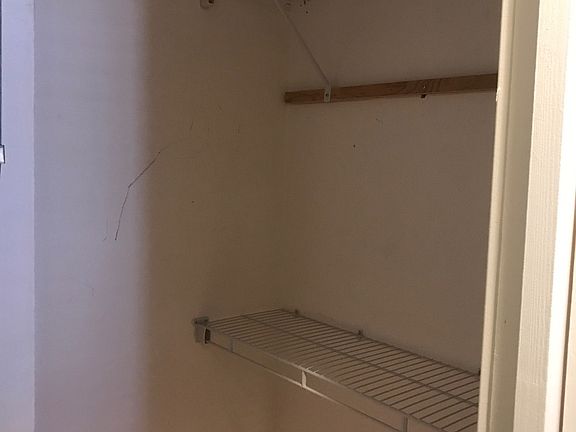 4th image of 2229-2R Marconi Ave