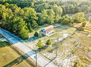 100 Mottola Trl, Point Blank, TX 77364