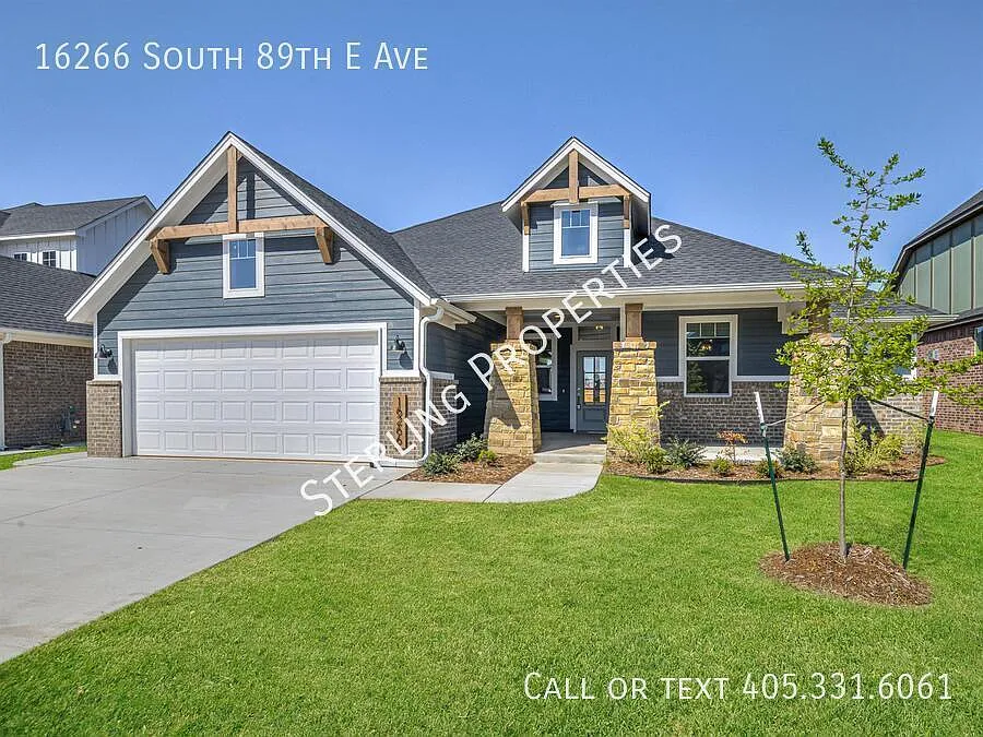 Stunning Bixby Village Two-Story Home Space, Style, and Comfort! — Photo 4