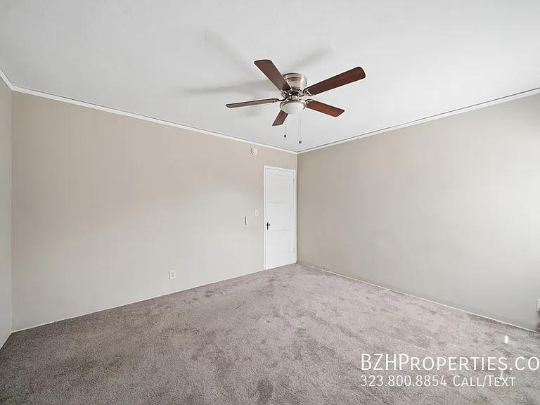 1402 1/2 N Mansfield Ave #1402-1/2 — Photo 12