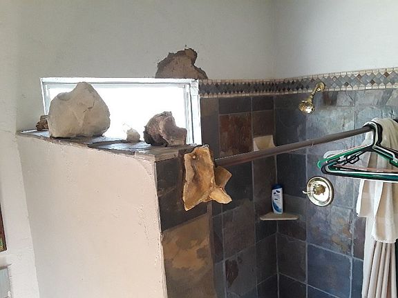 3rd image of 399 Skyview Ln