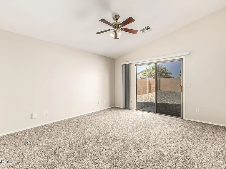 15526 W Lisbon Ln — Photo 5