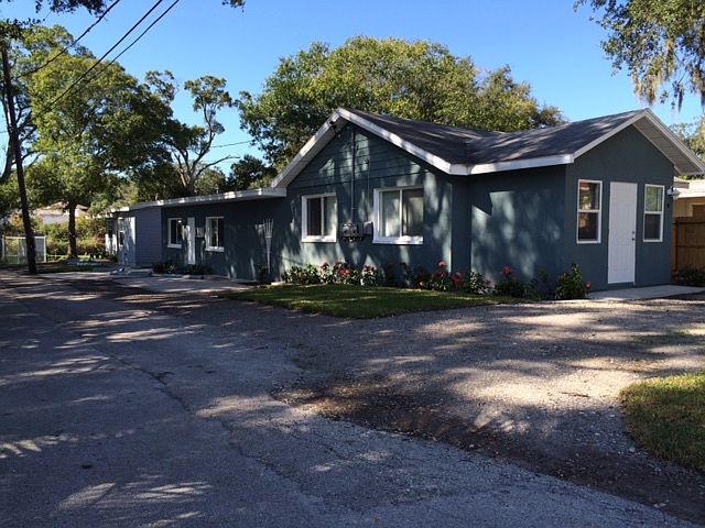 1st image of 14 Evergreen Ave