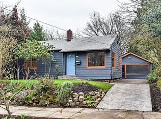 3904 SE 13th Ave, Portland, OR 97202