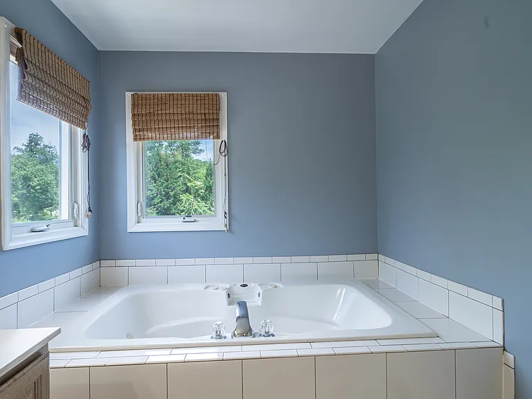 4300 Old Lincoln Hwy — Photo 20