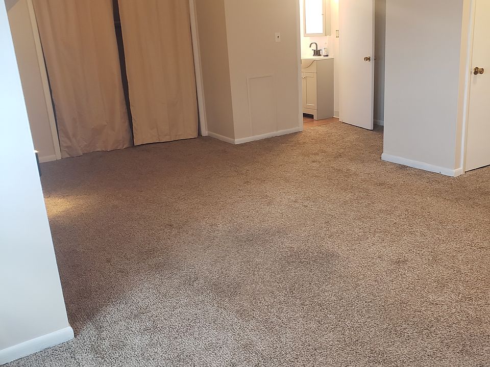 2nd image of 347 E Main St APT 8