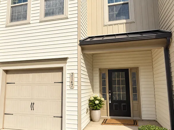 2147 Sunny Cove Dr, Raleigh, NC 27610
